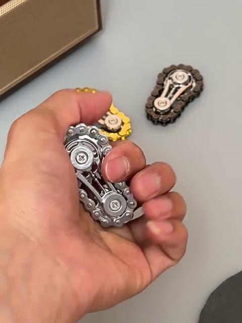 New Sprockets Flywheel Fingertip Gyro Fidget Spinner Antistress Anxiety Metal Bike Chains Spinner Fidget Toys